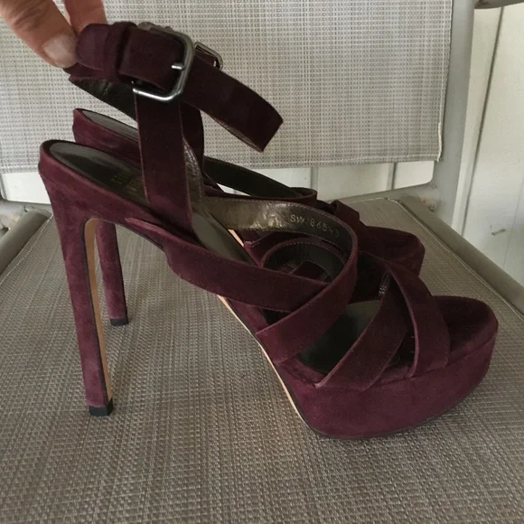Stuart Weitzman Plum Purple Suede Platform Heels Sz 7.5 - Picture 2 of 9